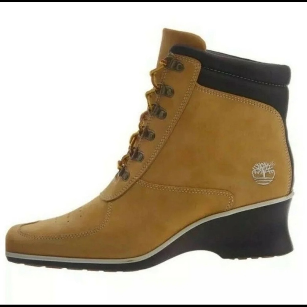 Timberland Premium Lace Up Ankle Boots 19345 wedge Wheat Women’s size 9.5